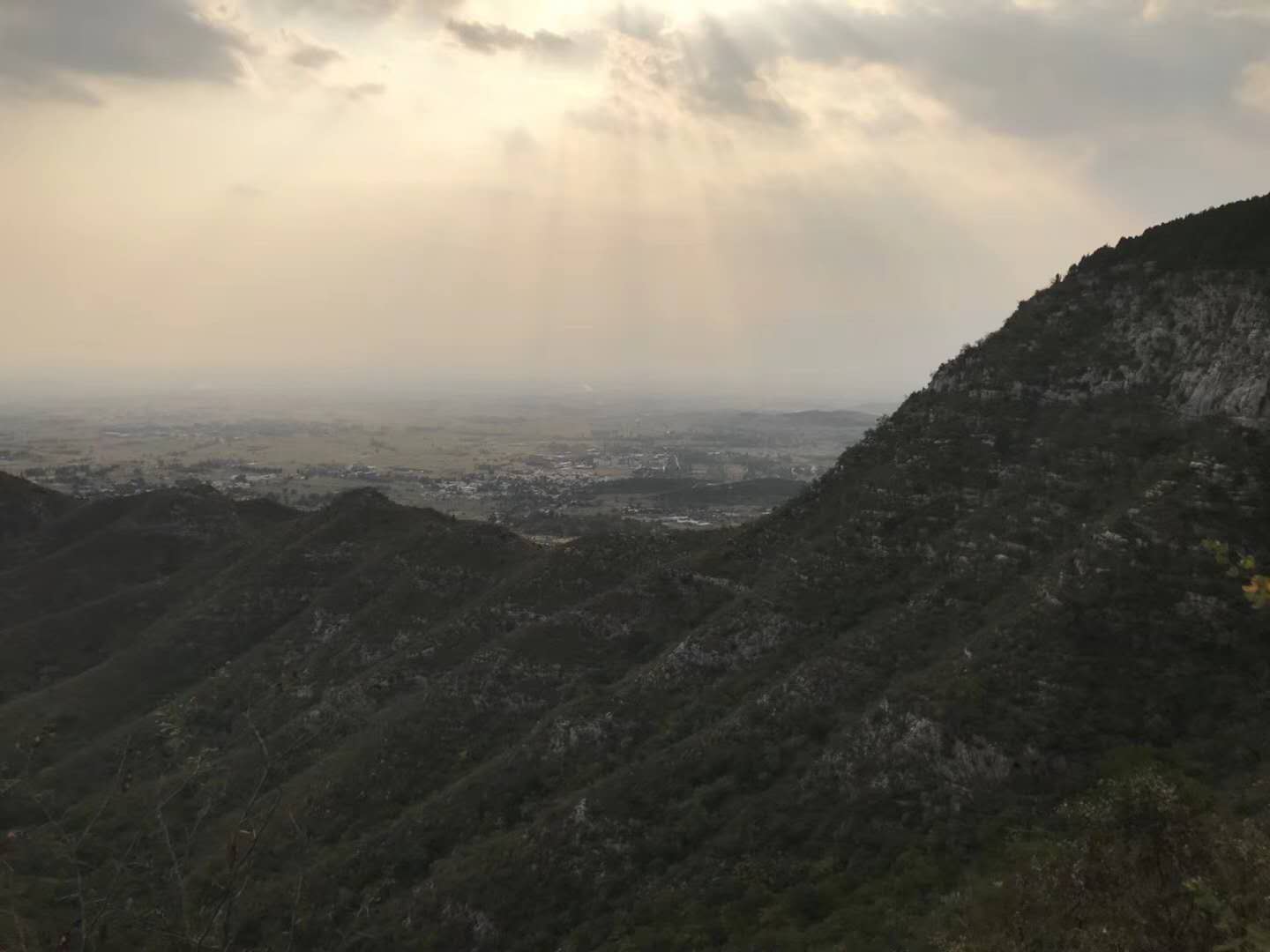 Poetry and Distance...Company Activity:Fangshan Mountain